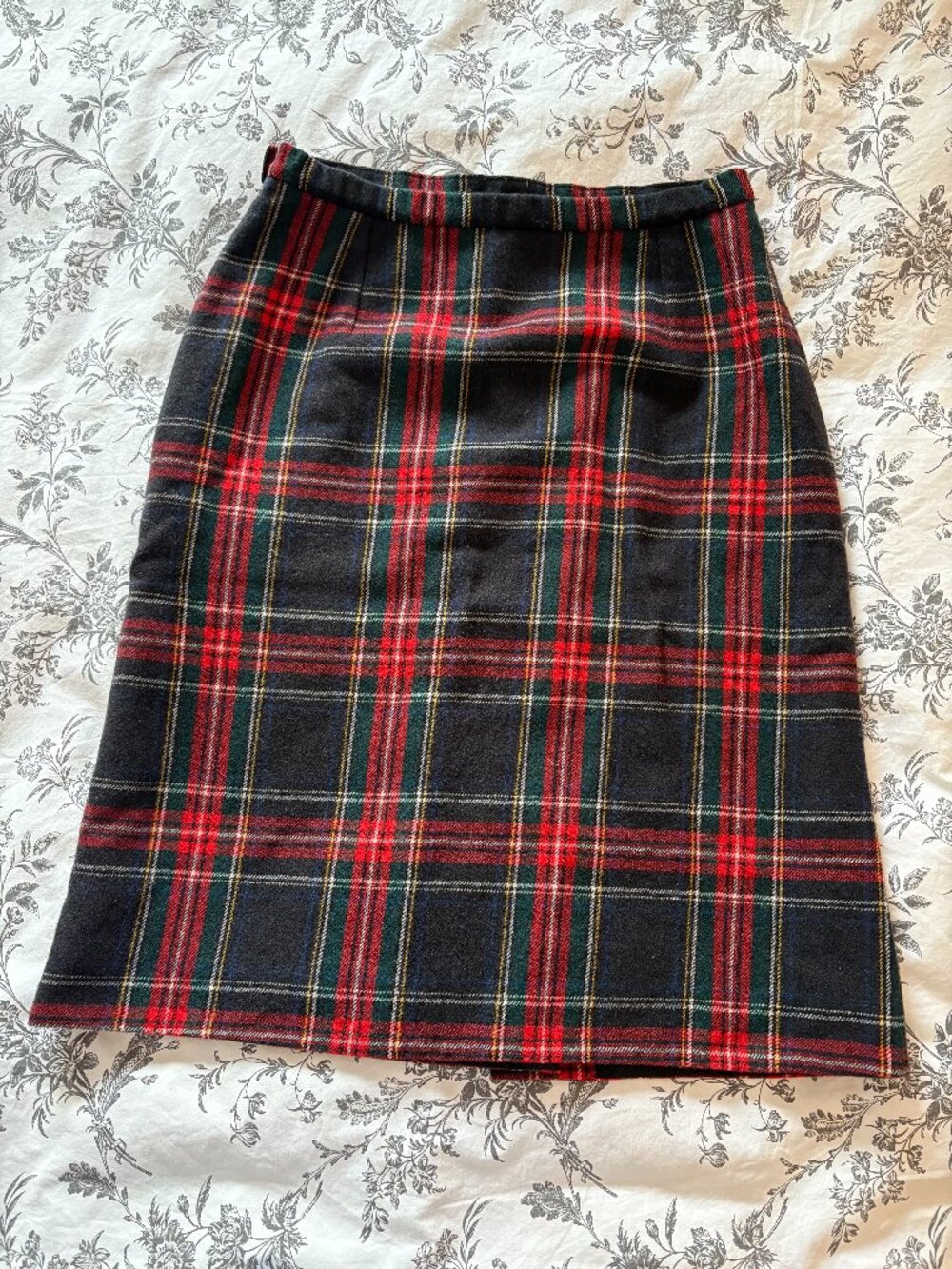 Pendleton plaid pencil skirt, 100% virgin wool, women's S
